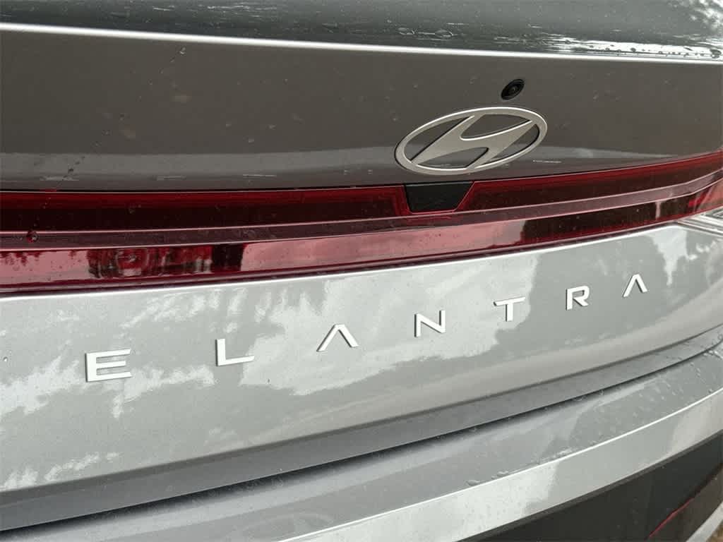 Thumbnail: 2025 Hyundai Elantra - 10