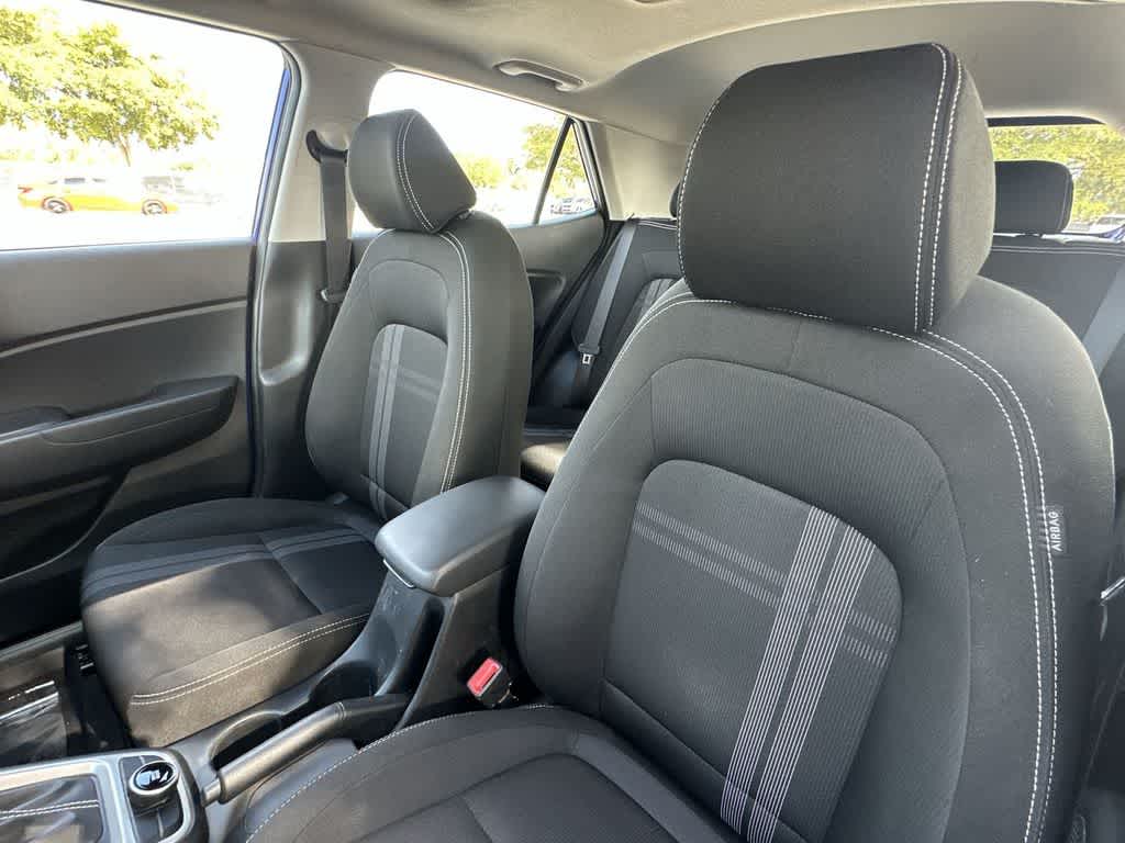 Thumbnail: 2023 Hyundai Venue - 14