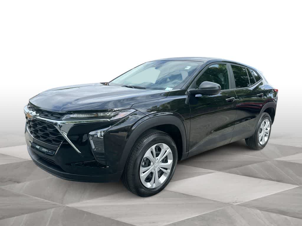 Thumbnail: 2025 Chevrolet Trax - 1