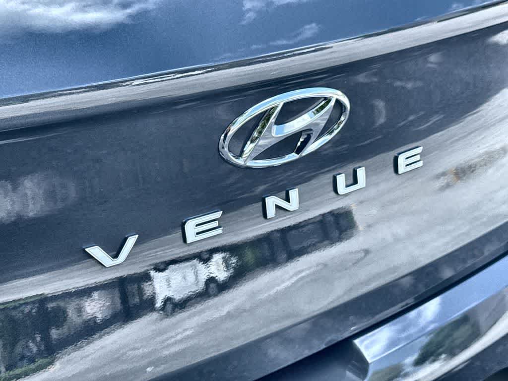 Thumbnail: 2024 Hyundai Venue - 10