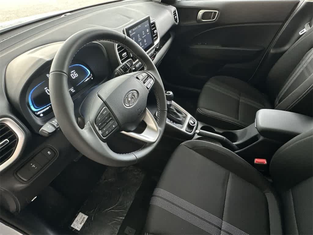 Thumbnail: 2025 Hyundai Venue - 13