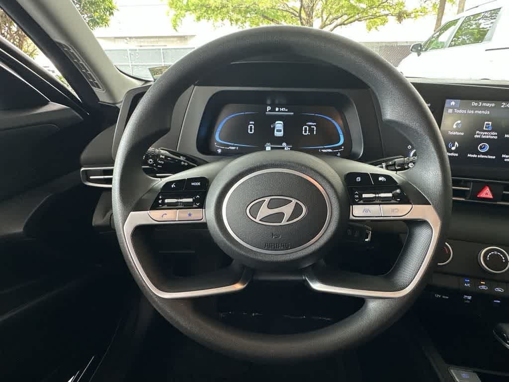 Thumbnail: 2025 Hyundai Elantra - 15