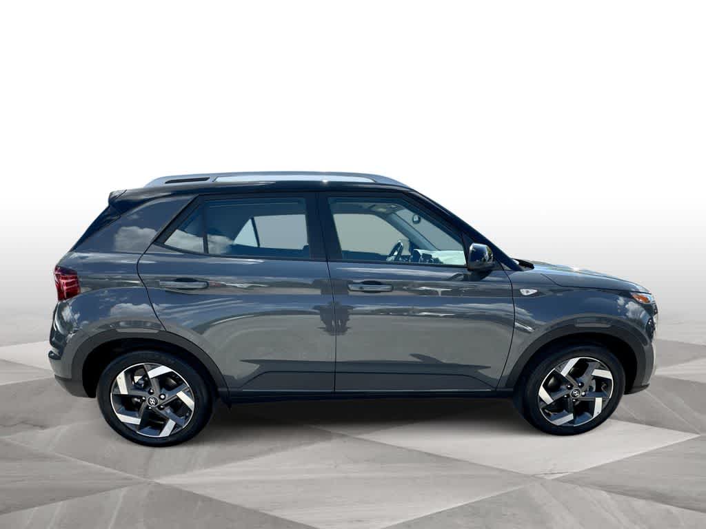 Thumbnail: 2025 Hyundai Venue - 9