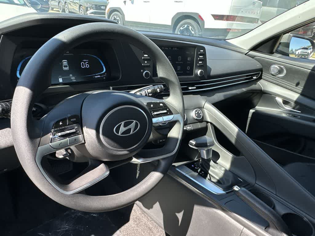 Thumbnail: 2026 Hyundai Elantra - 12