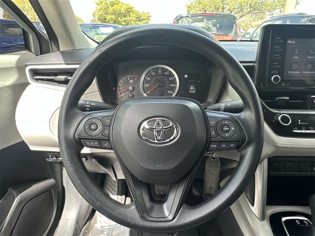 Thumbnail: 2022 Toyota Corolla Cross - 15