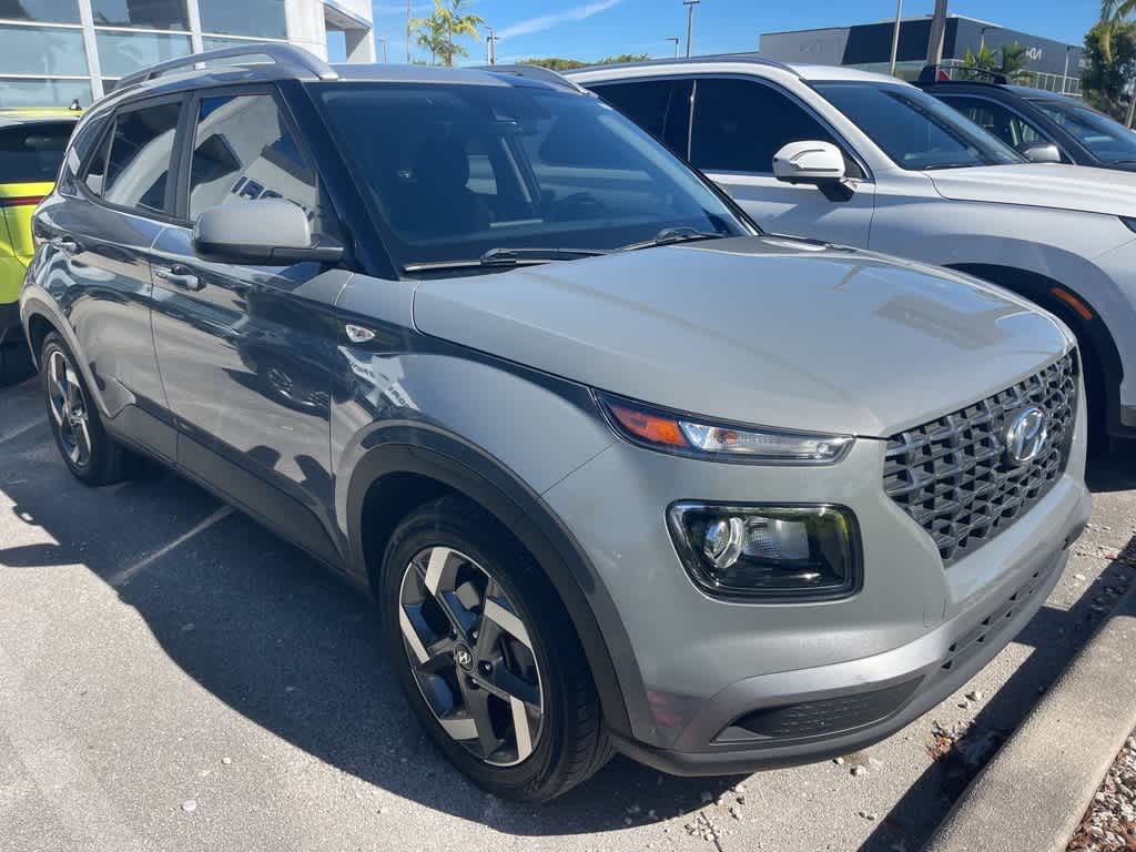 2022 Hyundai Venue SEL -
                  Doral, FL