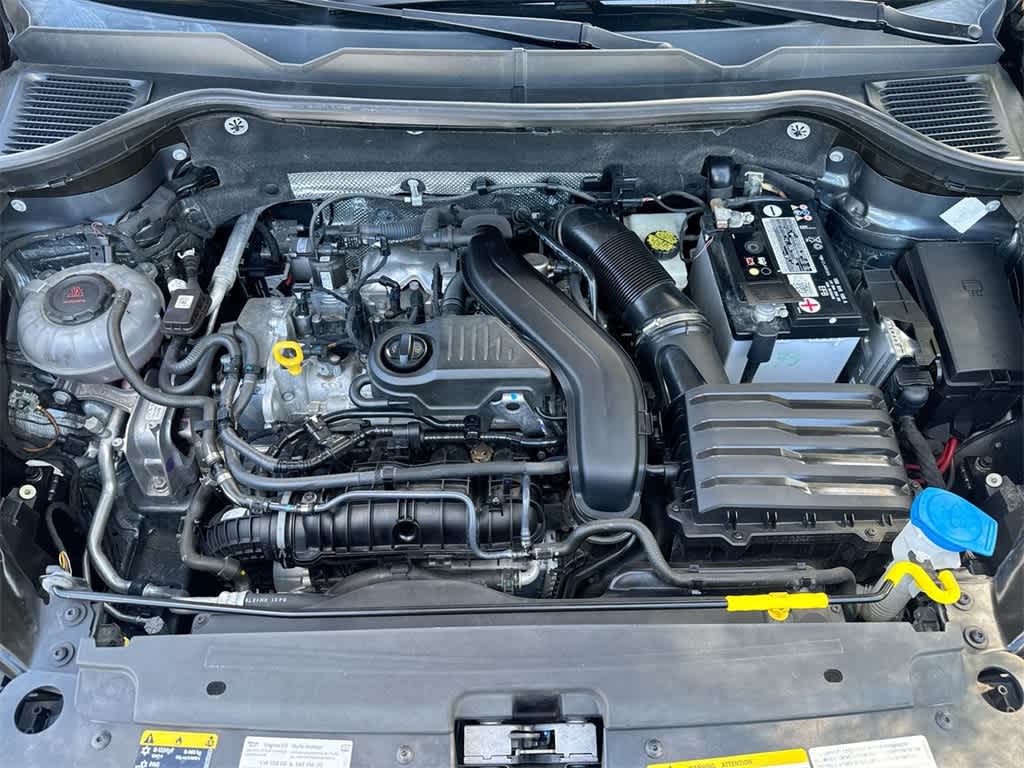 Thumbnail: 2022 Volkswagen Taos - 11