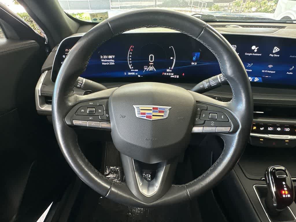 Thumbnail: 2024 Cadillac XT4 - 15