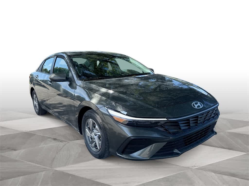 Thumbnail: 2025 Hyundai Elantra - 2