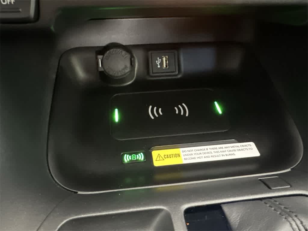 Thumbnail: 2024 Toyota RAV4 - 17