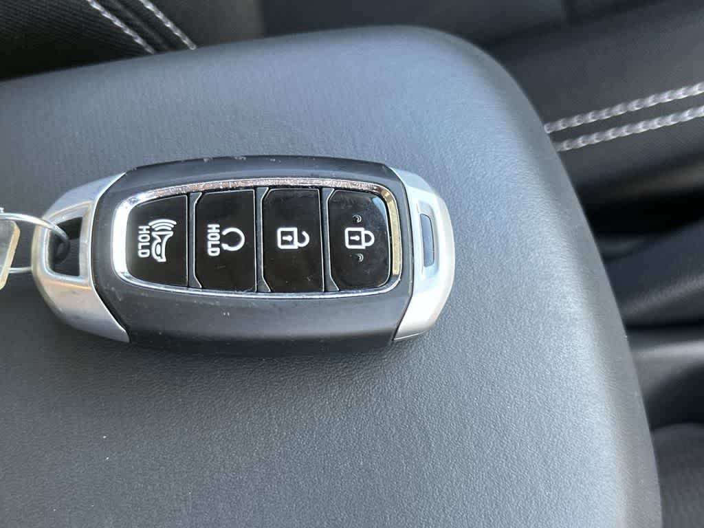 Thumbnail: 2024 Hyundai Venue - 28