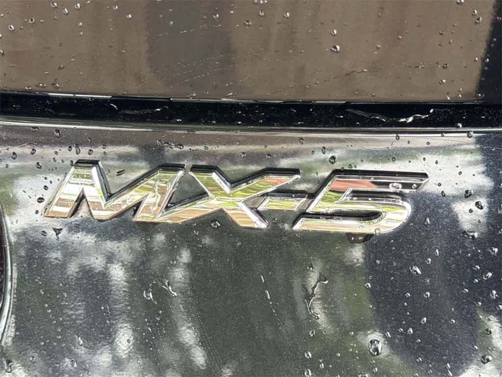 Thumbnail: 2017 Mazda MX-5 Miata - 10