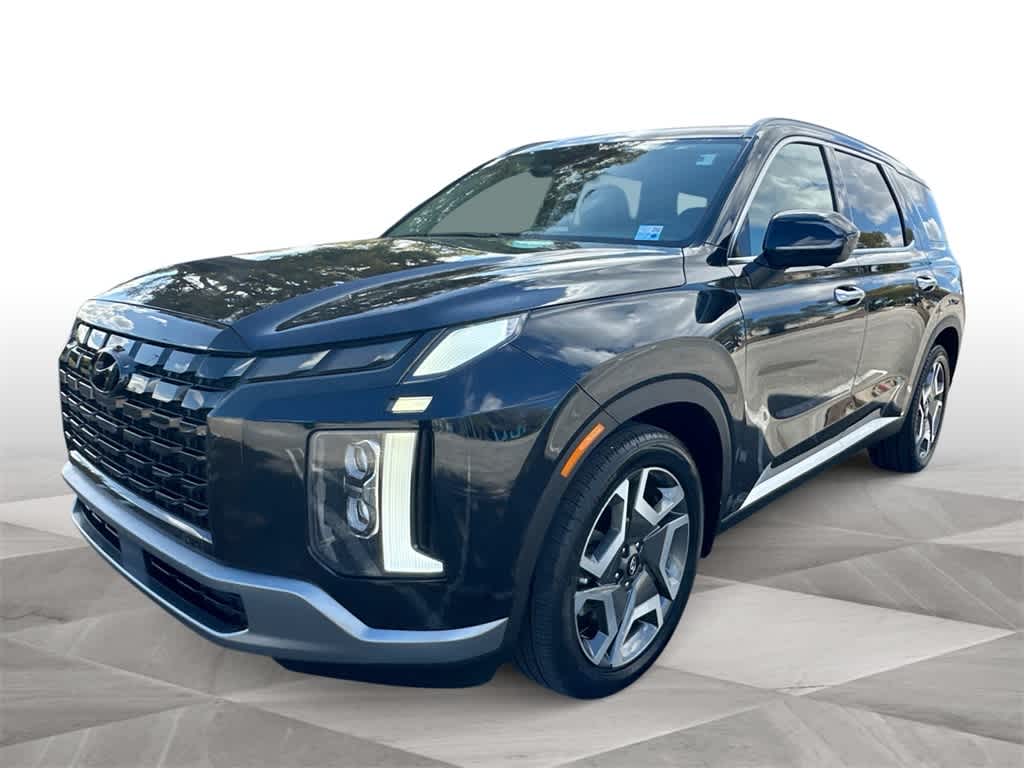 Thumbnail: 2023 Hyundai Palisade - 4
