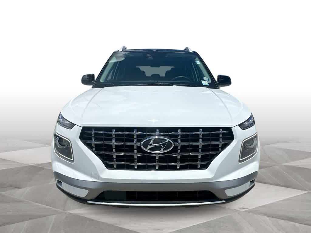 Thumbnail: 2024 Hyundai Venue - 3