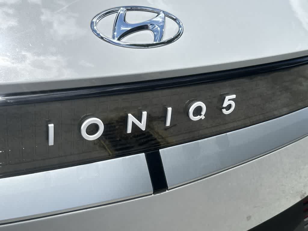 Thumbnail: 2024 Hyundai Ioniq 5 - 11