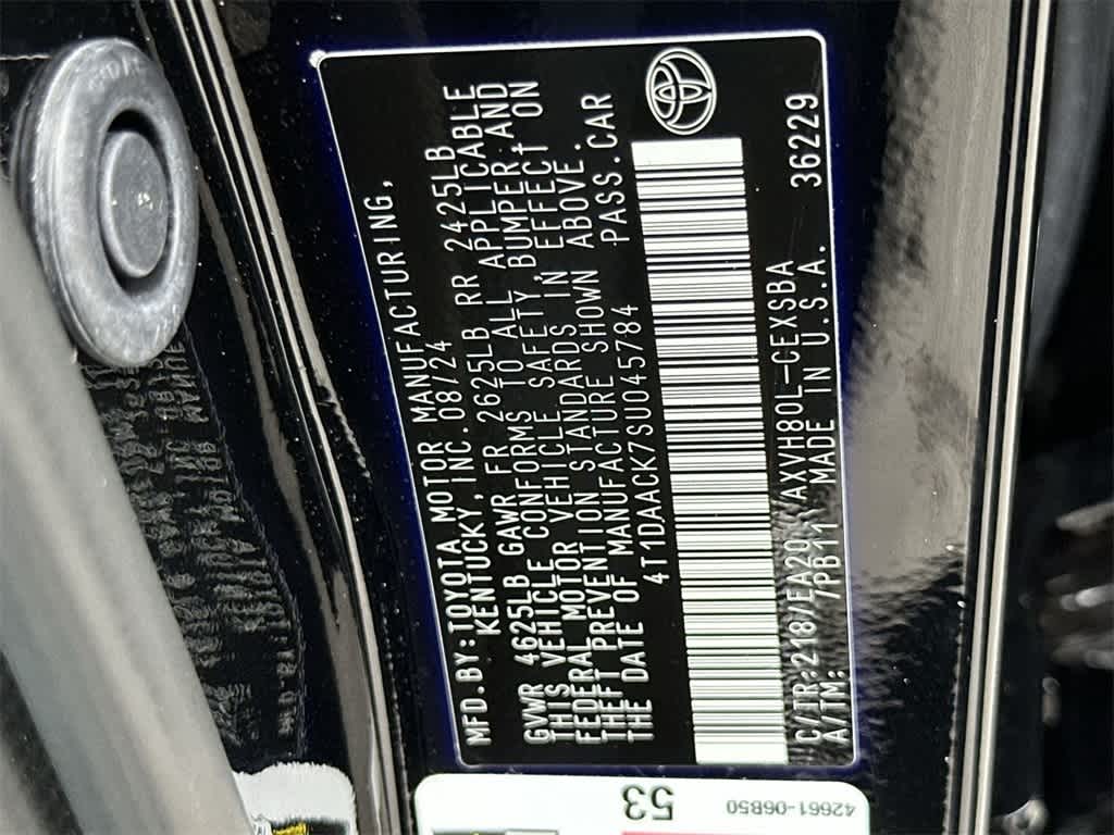 Thumbnail: 2025 Toyota Camry - 29