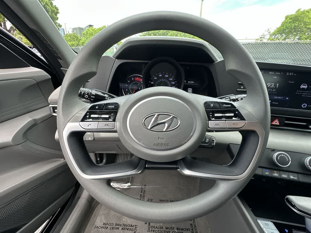 Thumbnail: 2023 Hyundai Elantra - 22