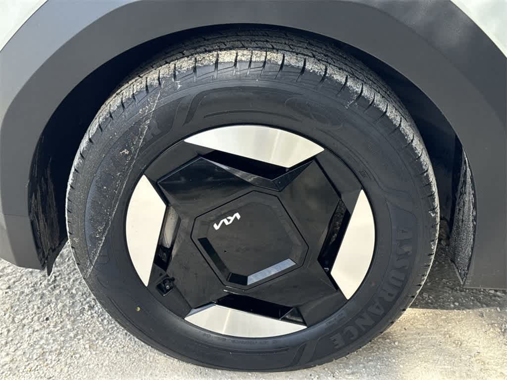 Thumbnail: 2024 Kia EV9 - 11