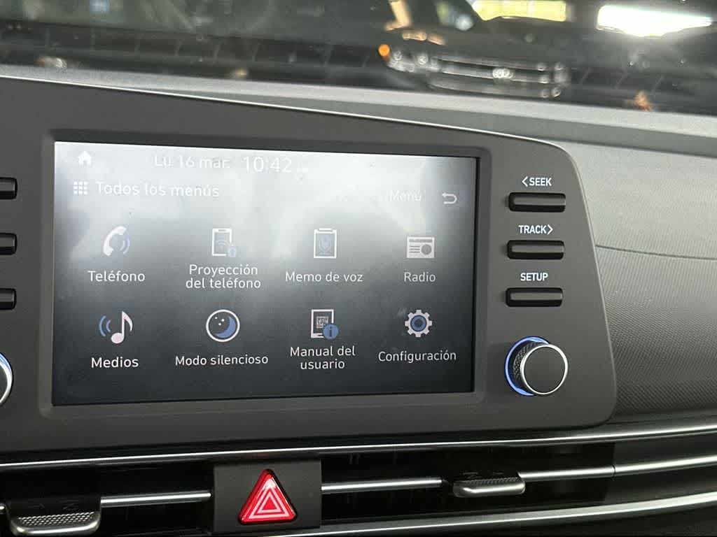Thumbnail: 2024 Hyundai Elantra - 18