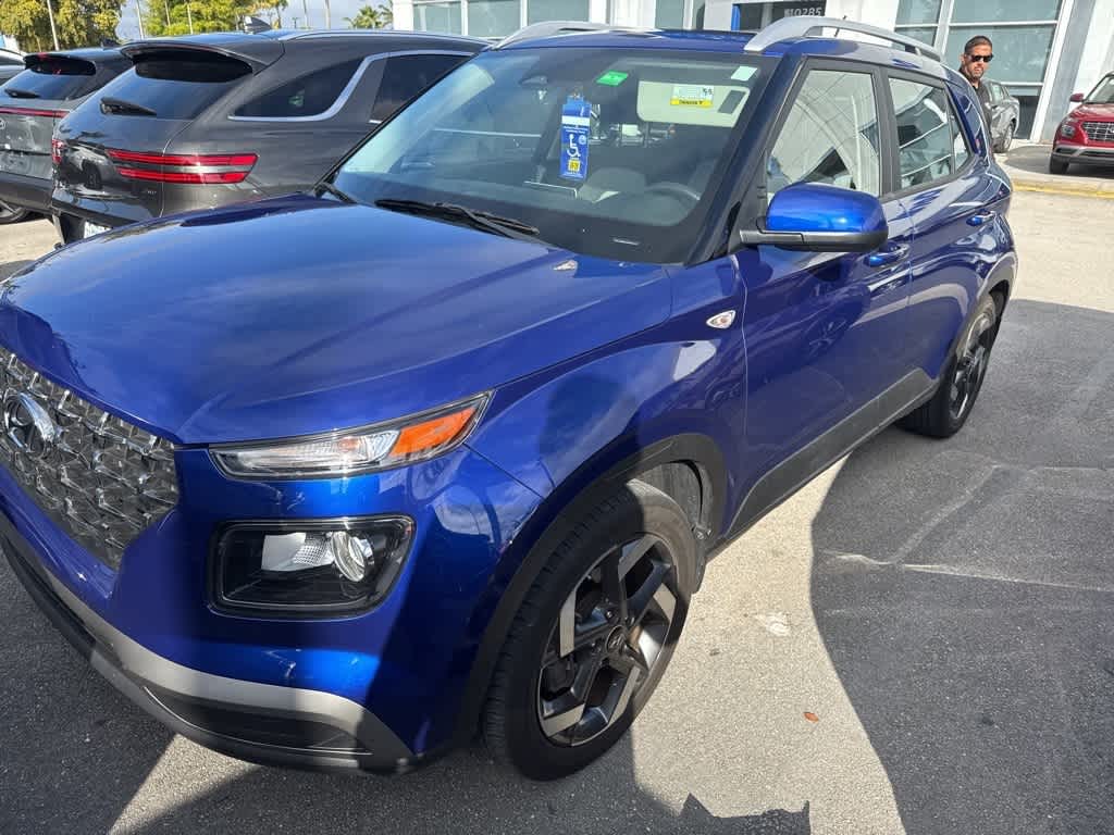 2023 Hyundai Venue SEL -
                  Doral, FL