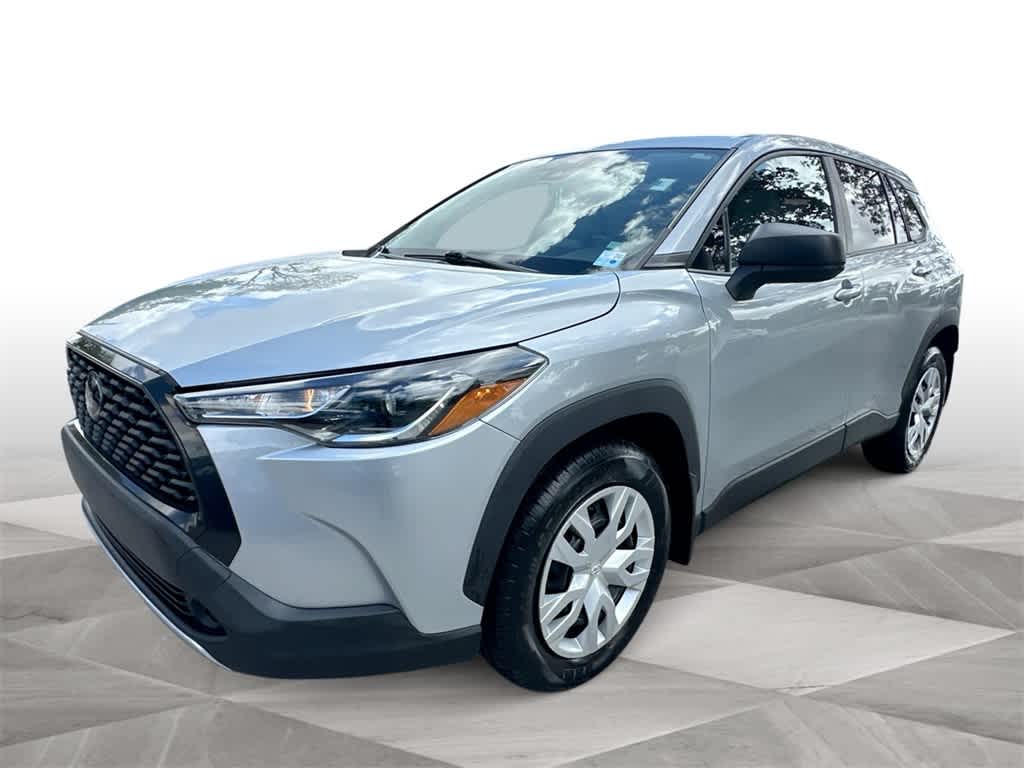 Thumbnail: 2022 Toyota Corolla Cross - 4