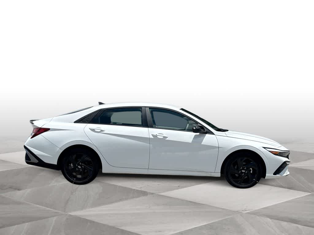 Thumbnail: 2026 Hyundai Elantra - 9