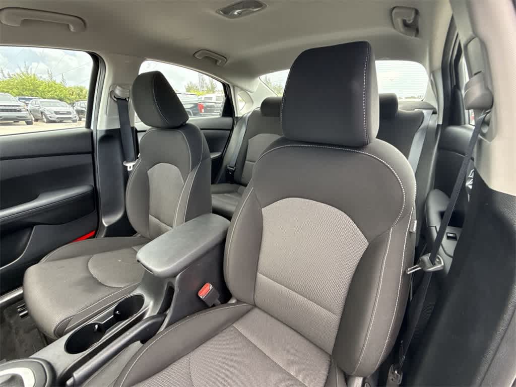 Thumbnail: 2024 Kia Forte - 14
