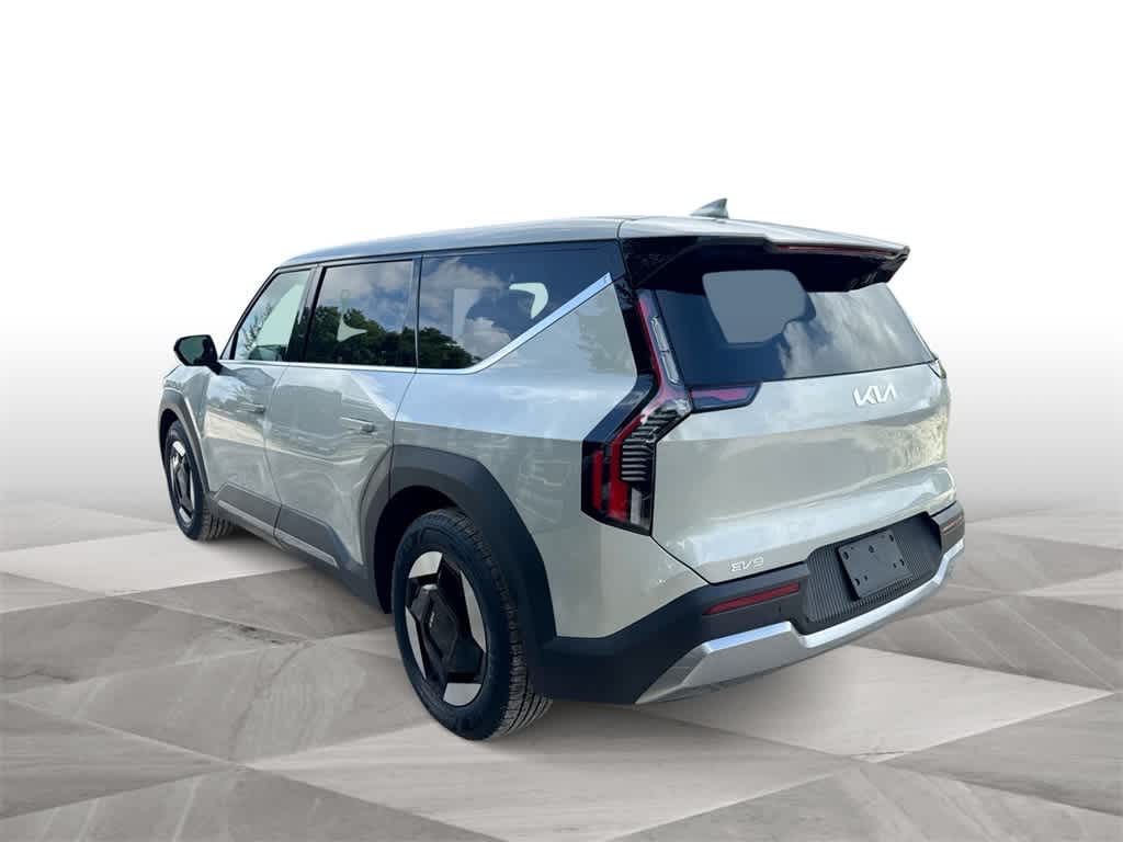 Thumbnail: 2024 Kia EV9 - 6