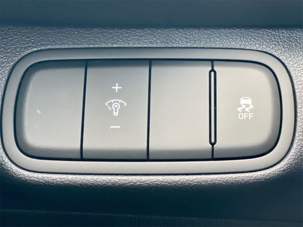 2024 Hyundai Venue Limited 19