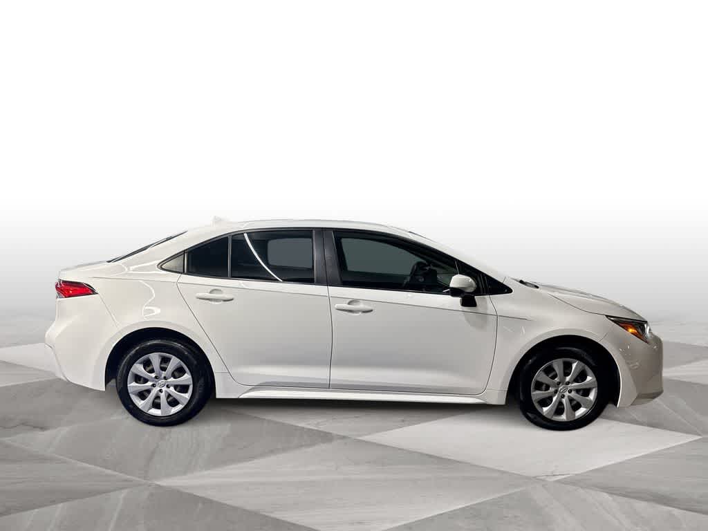 Thumbnail: 2023 Toyota Corolla - 9