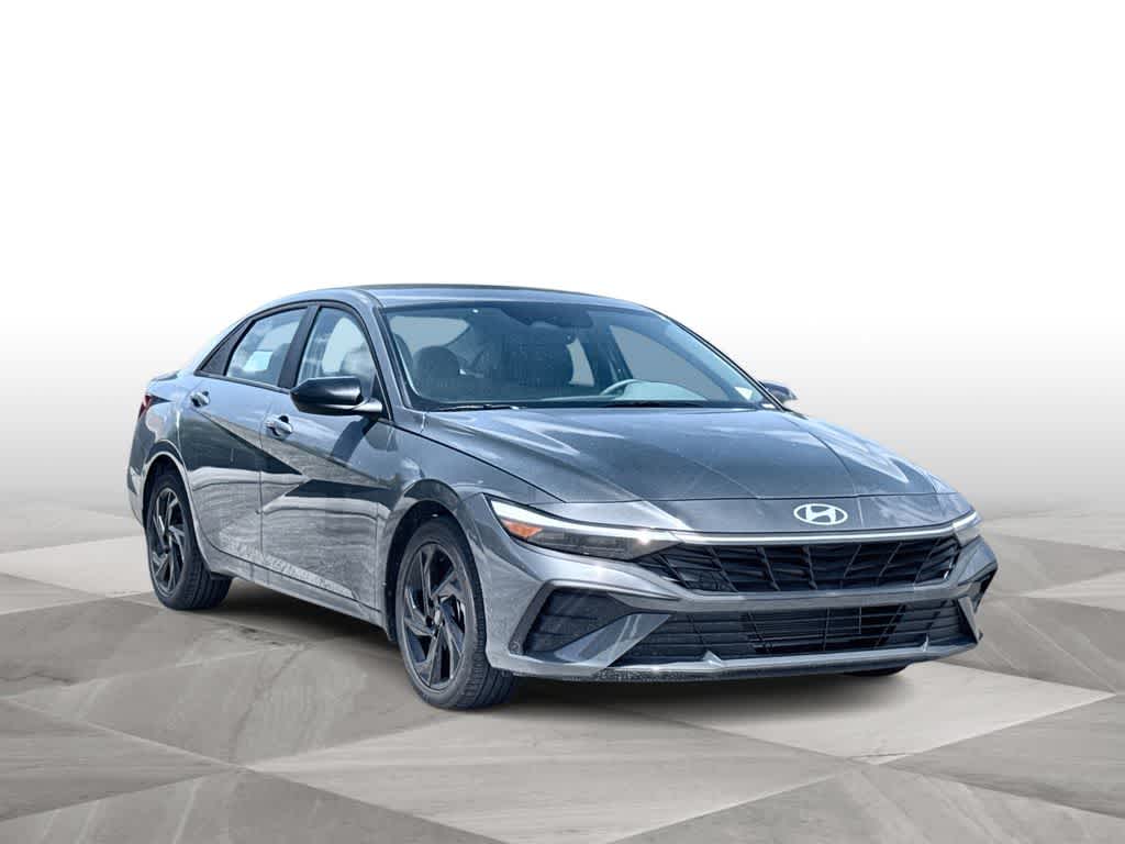 Thumbnail: 2026 Hyundai Elantra - 2