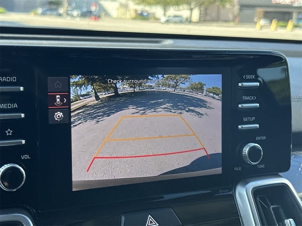 Thumbnail: 2023 Kia Sorento - 19