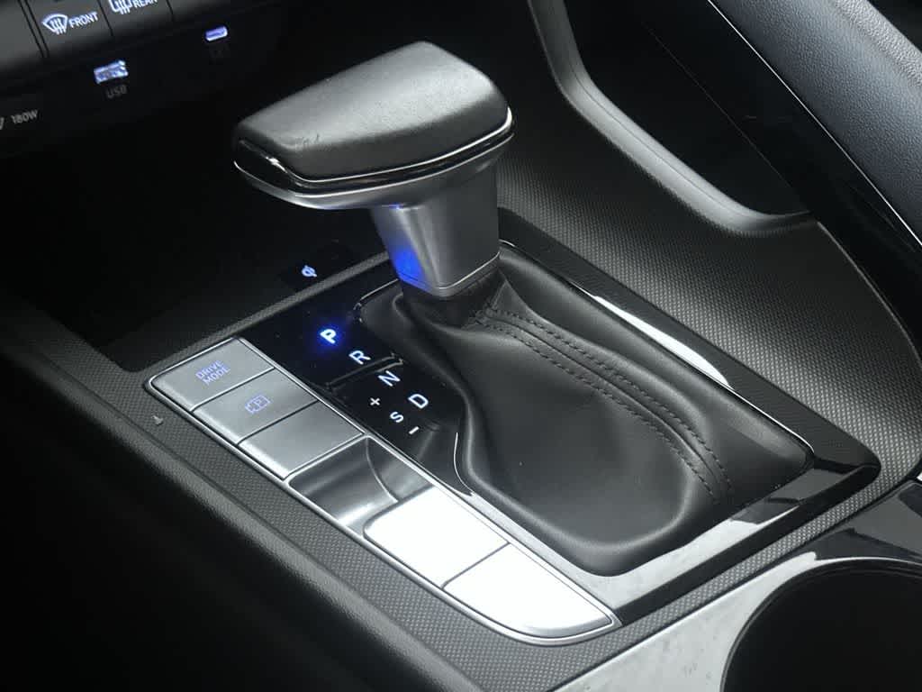 Thumbnail: 2024 Hyundai Elantra - 21