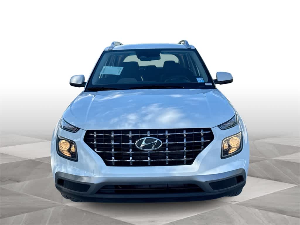 Thumbnail: 2025 Hyundai Venue - 3