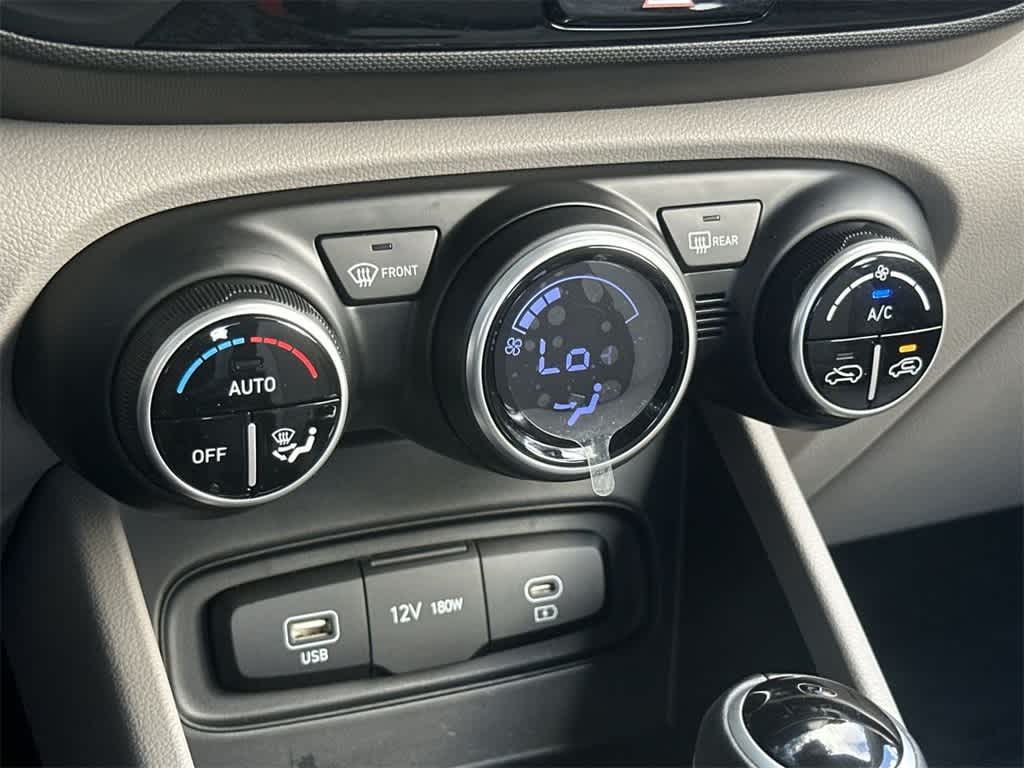 Thumbnail: 2025 Hyundai Venue - 20