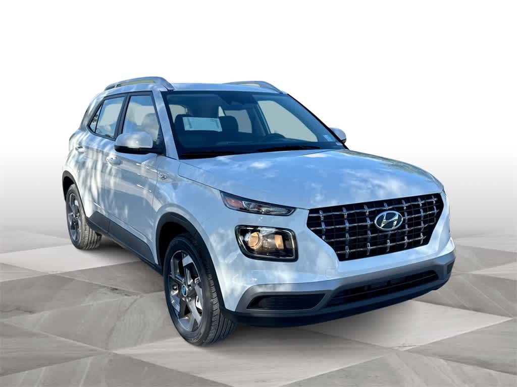 Thumbnail: 2025 Hyundai Venue - 2