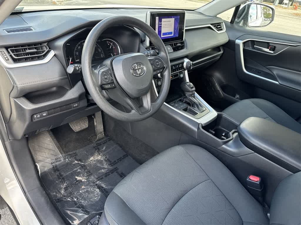 Thumbnail: 2024 Toyota RAV4 - 13