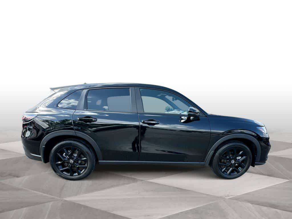 Thumbnail: 2025 Honda HR-V - 9