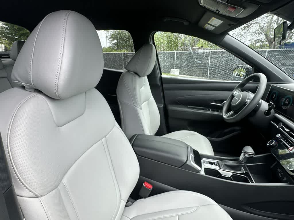 Thumbnail: 2025 Hyundai Santa Cruz - 27