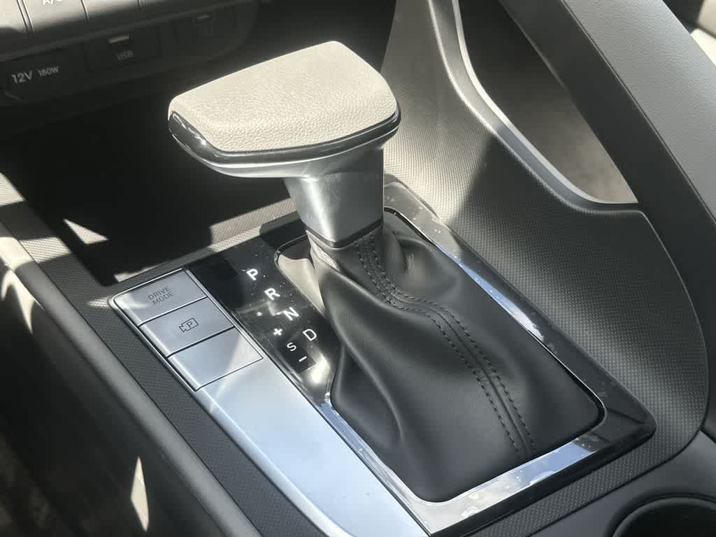 Thumbnail: 2026 Hyundai Elantra - 25