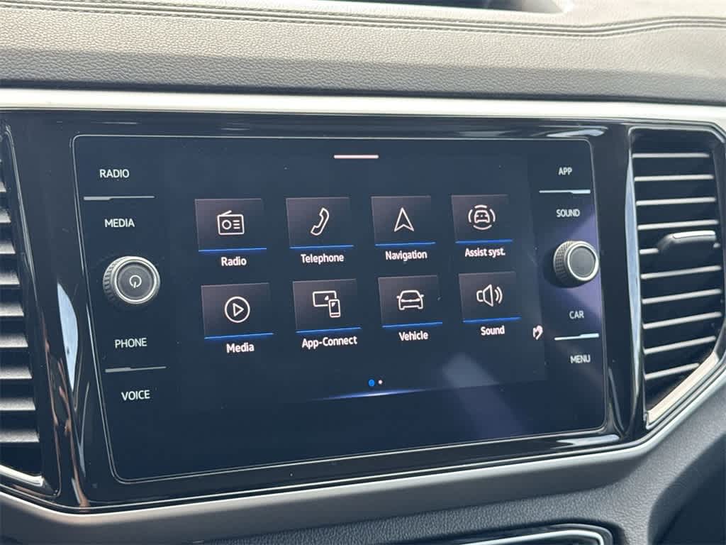 2022 Volkswagen Atlas SE 18