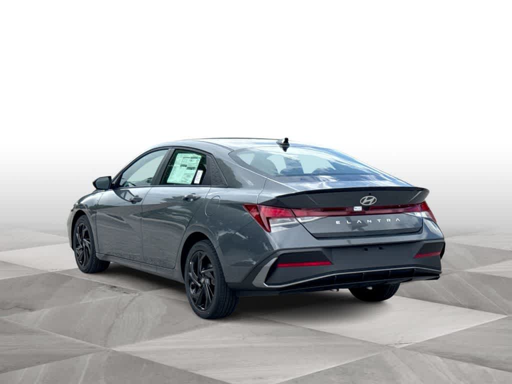 Thumbnail: 2026 Hyundai Elantra - 6