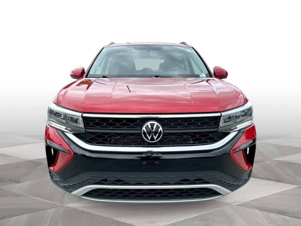 Thumbnail: 2022 Volkswagen Taos - 3