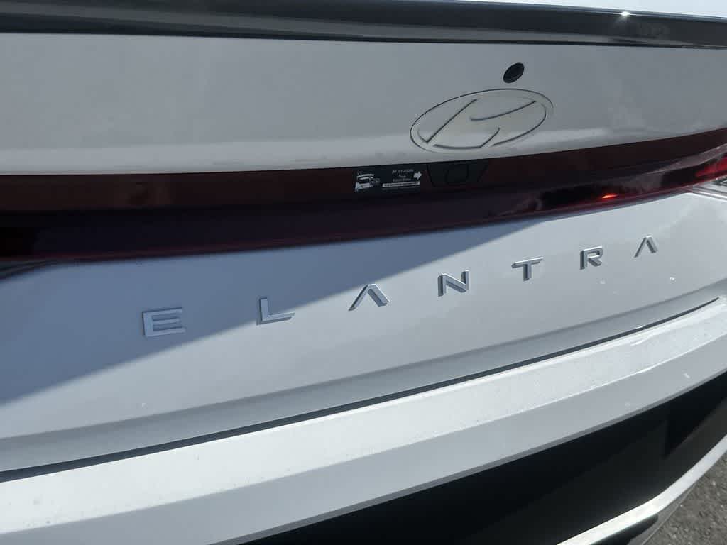Thumbnail: 2026 Hyundai Elantra - 10