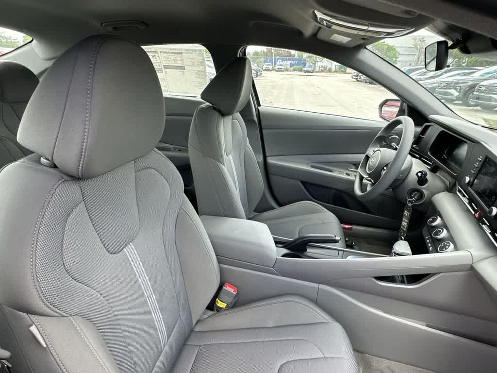 Thumbnail: 2026 Hyundai Elantra - 15