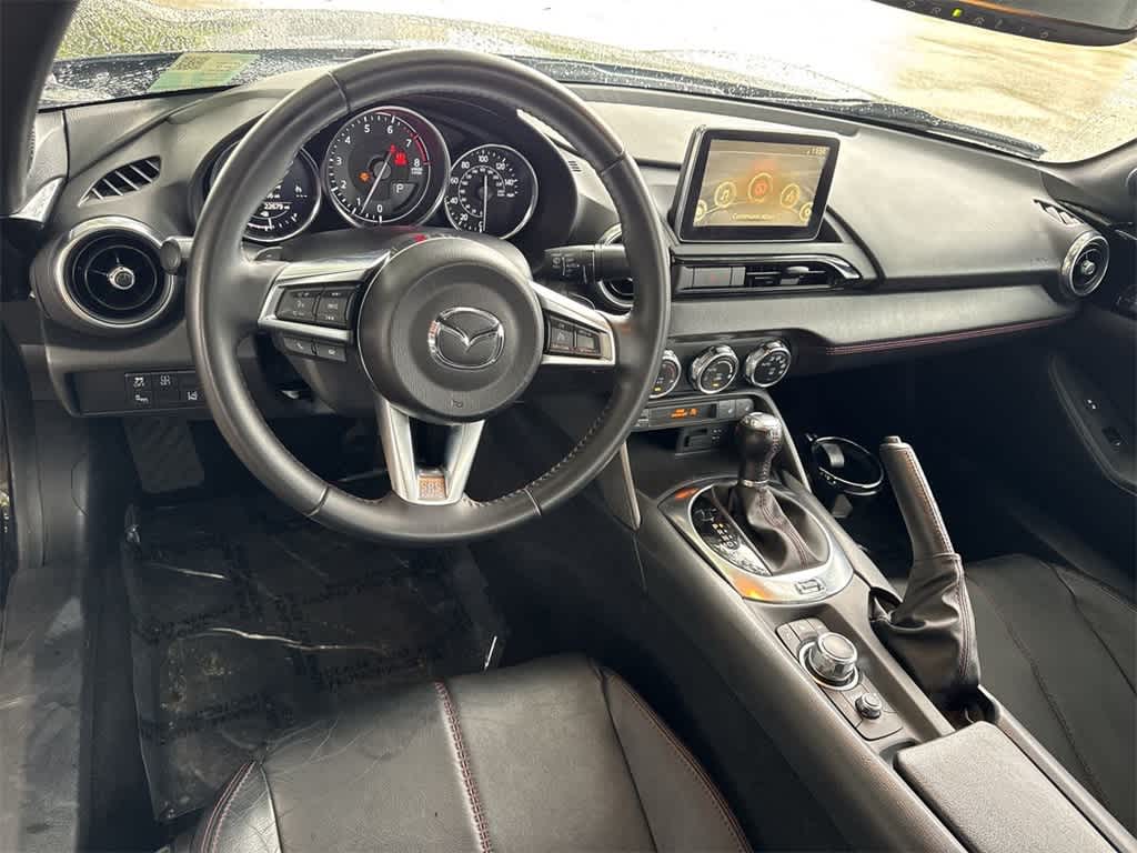 Thumbnail: 2017 Mazda MX-5 Miata - 13