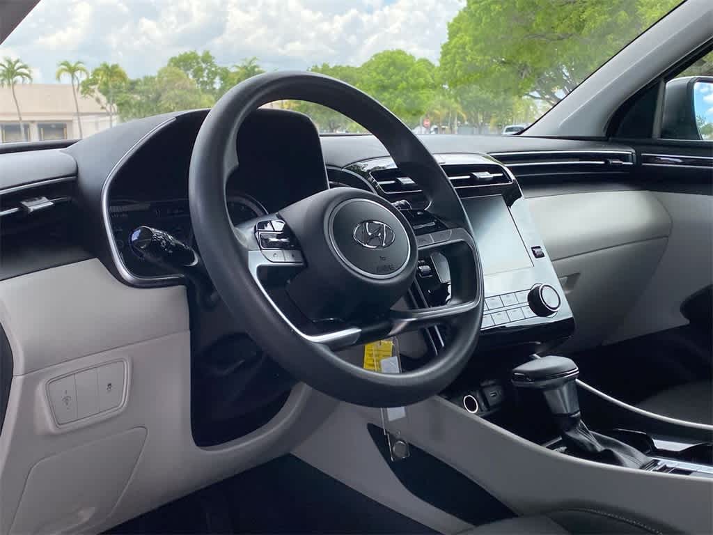 Thumbnail: 2022 Hyundai Tucson - 10