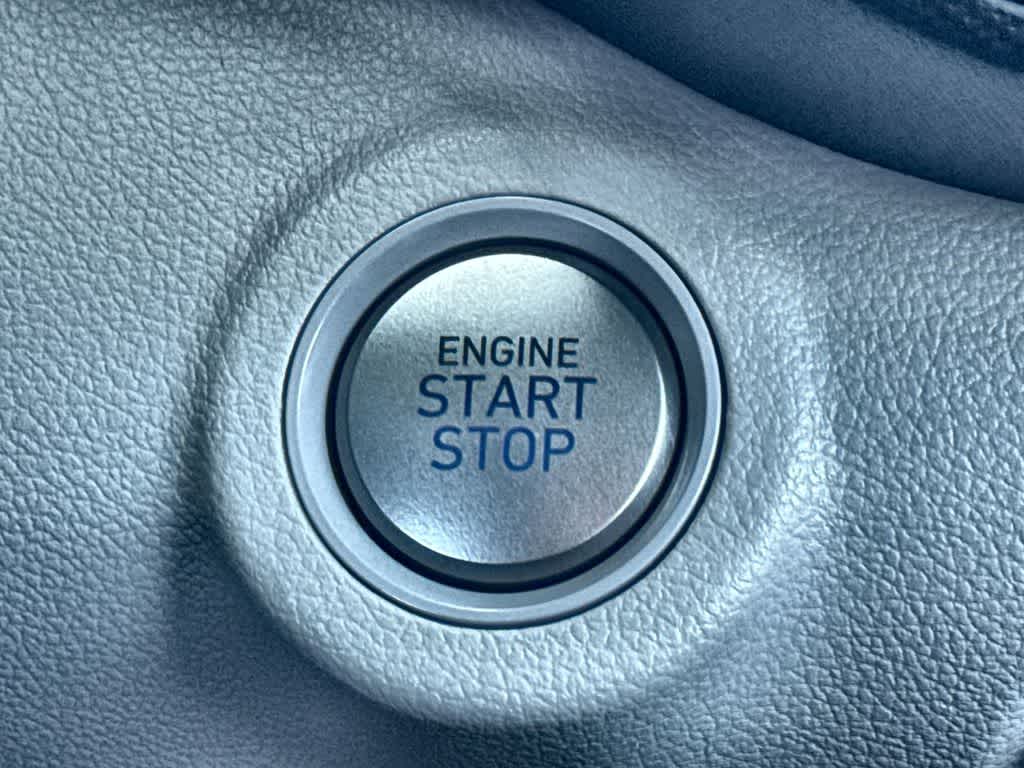 Thumbnail: 2025 Hyundai Venue - 17
