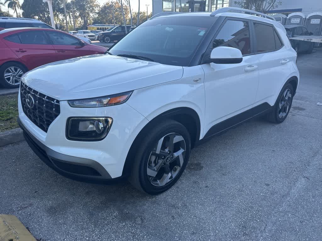 2023 Hyundai Venue SEL -
                  Doral, FL