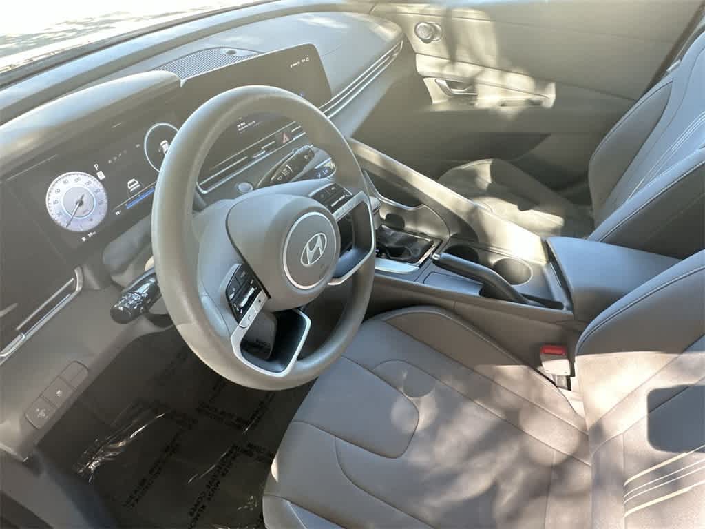 Thumbnail: 2024 Hyundai Elantra - 13